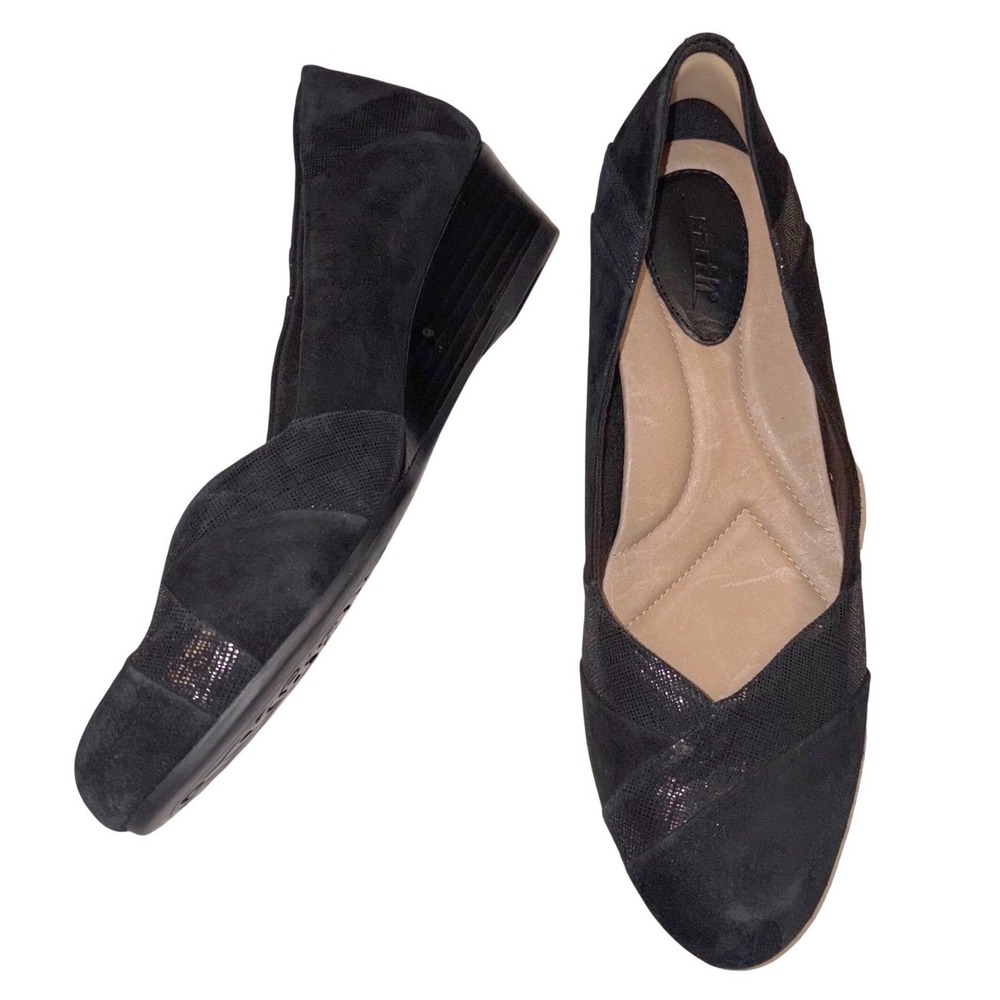 Earth‎ Spiceberry Wedge Pumps 10B Black Suede Metallic Trim Low Heel Comfort